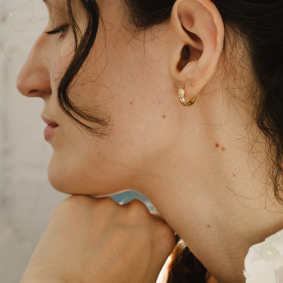 18ct Solid Gold Double Sided Hoop Earrings