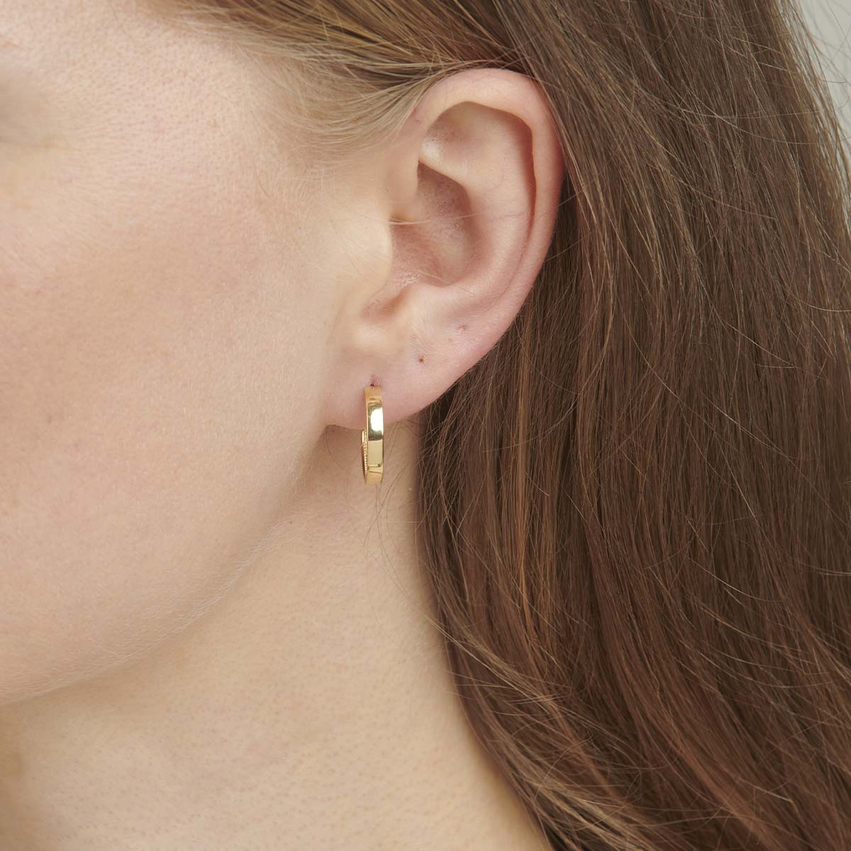 18ct Solid Yellow 17mm Plain Gold Hoop Earrings