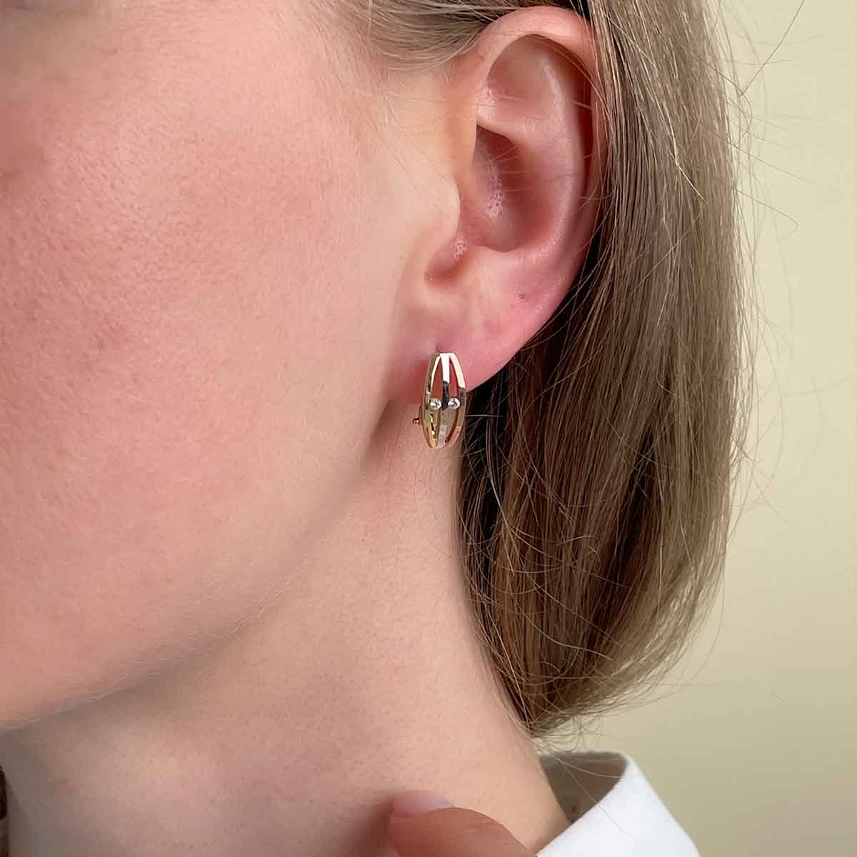 18ct Women's Clip On Earrings