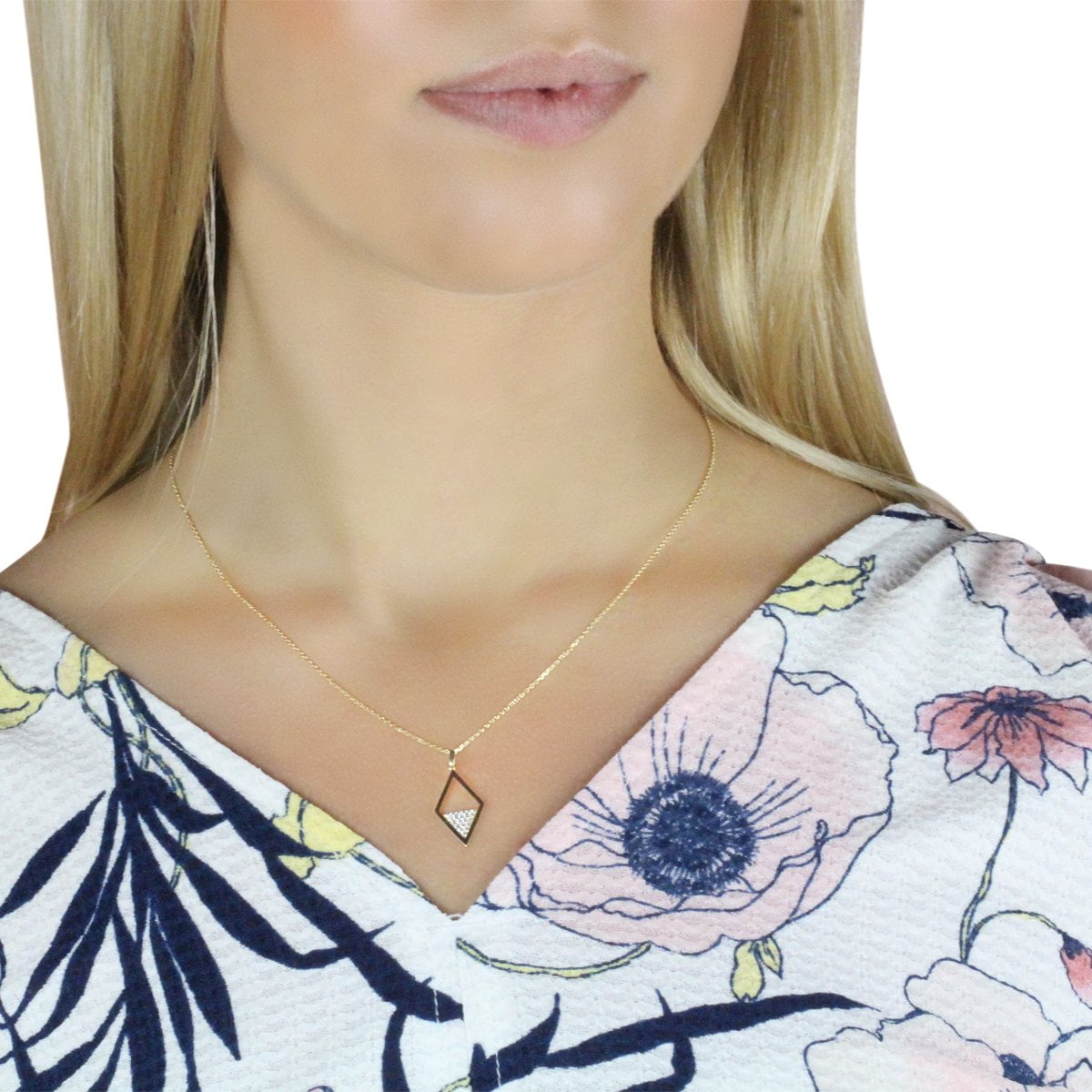 Gia Diamond Shape 18ct Yellow Gold Pendant