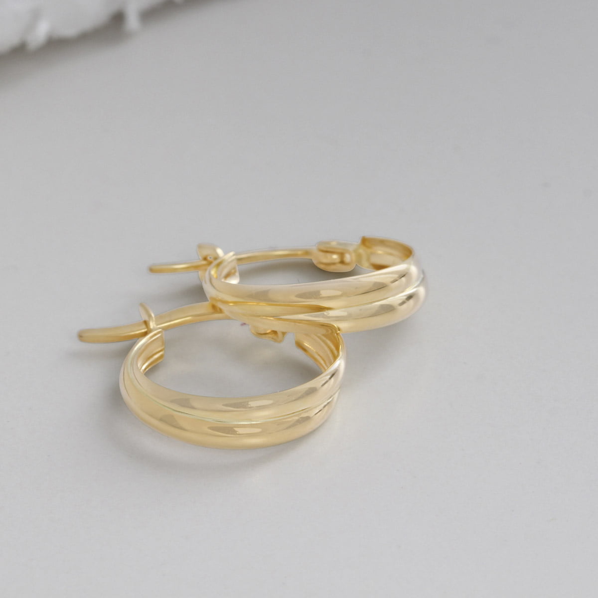 mini ear huggie hoop earrings