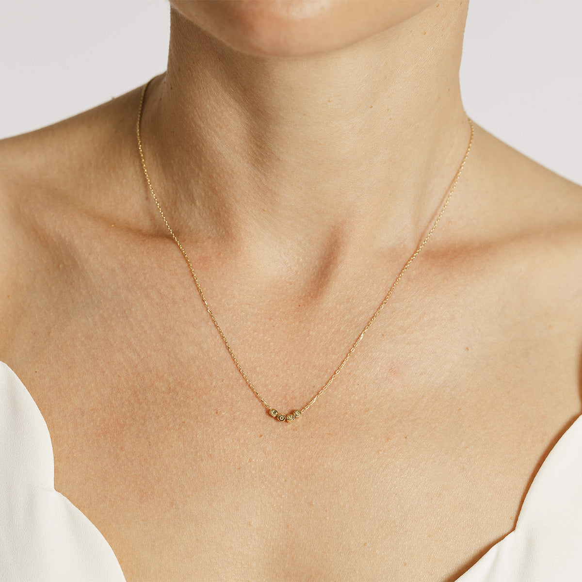 18ct Solid Gold Love Necklace