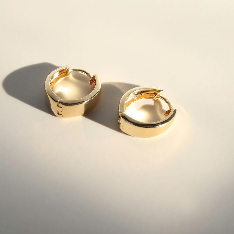 18ct Solid Gold Earrings