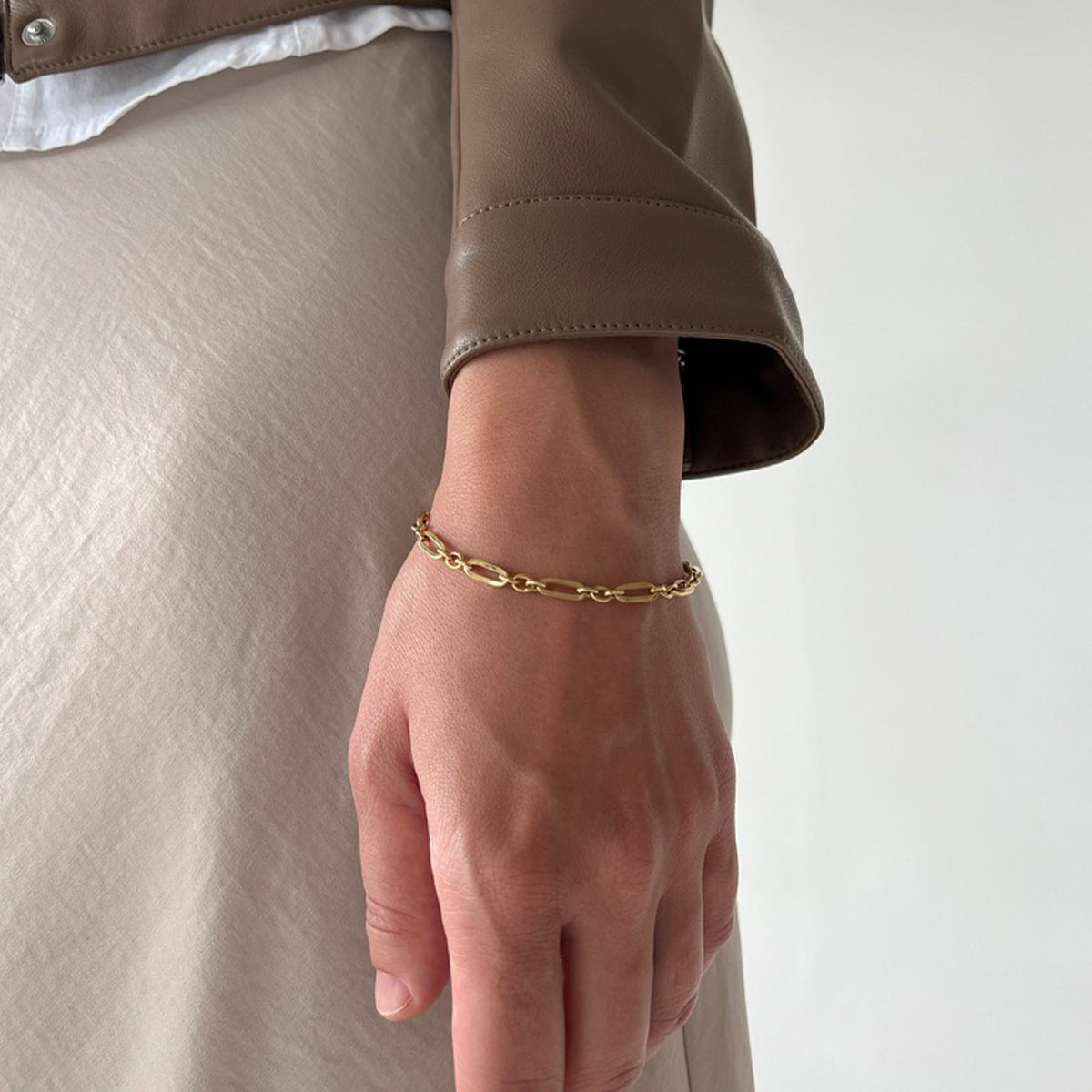 18ct Solid Yellow Gold Double Link Bracelet