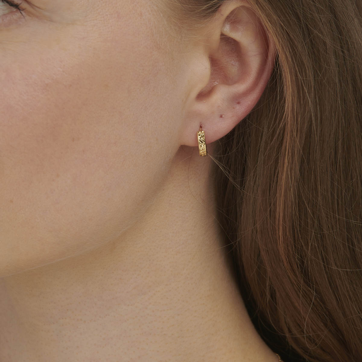 18ct Solid 10mm Gold Hoop Earrings
