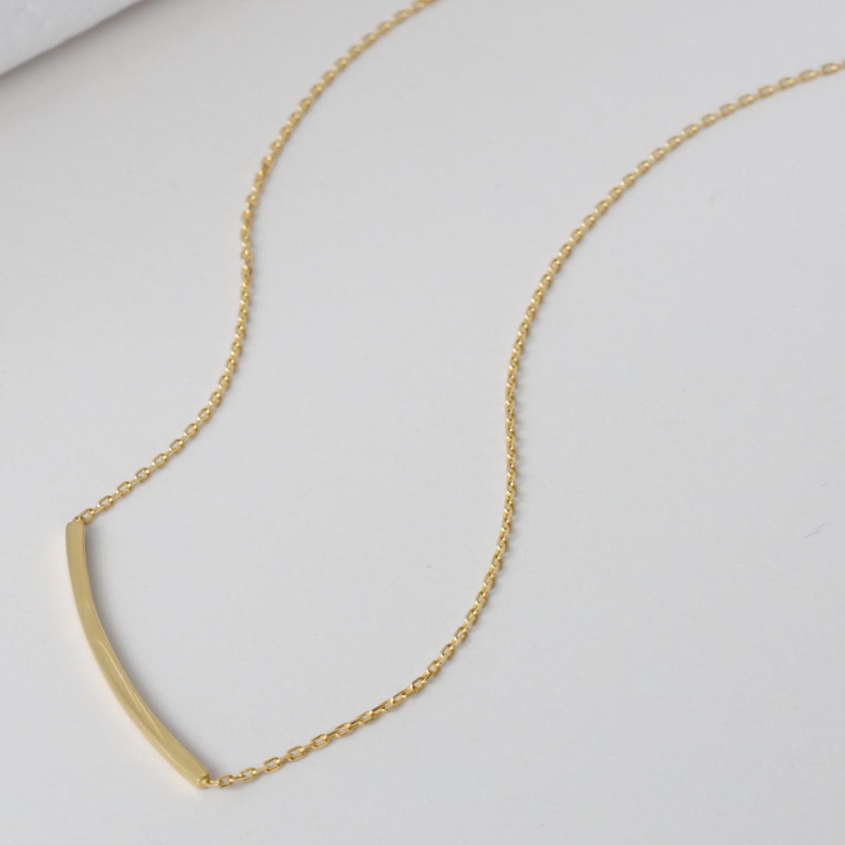 18ct Solid Gold Curved Bar 18inch Chain Necklace