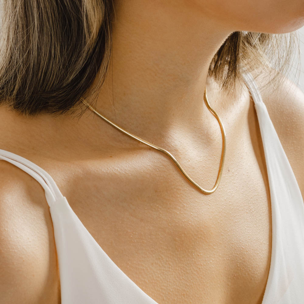 Yellow Flat Herringbone Gold Chain Necklace