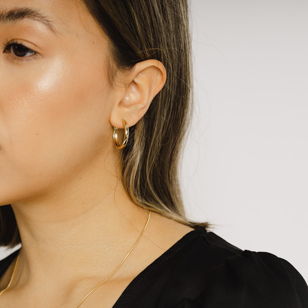 18ct Solid Gold Large Thin Gold Hoop Earrings.1