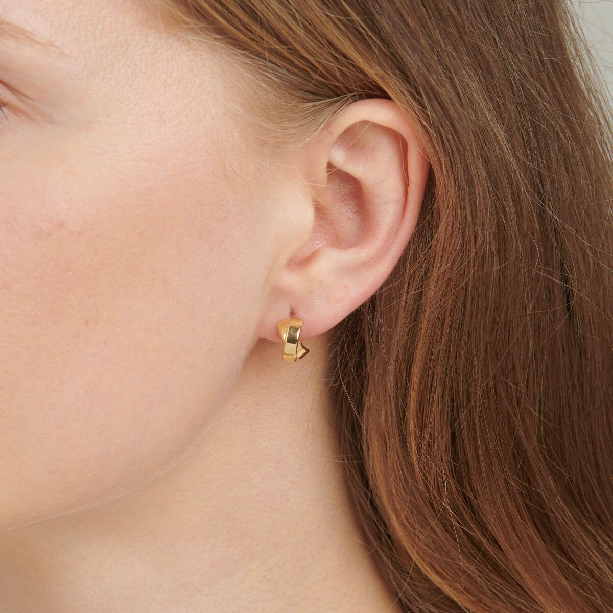 Infinity White Sapphire 18ct Gold Vermeil Stud Earrings | Jian London
