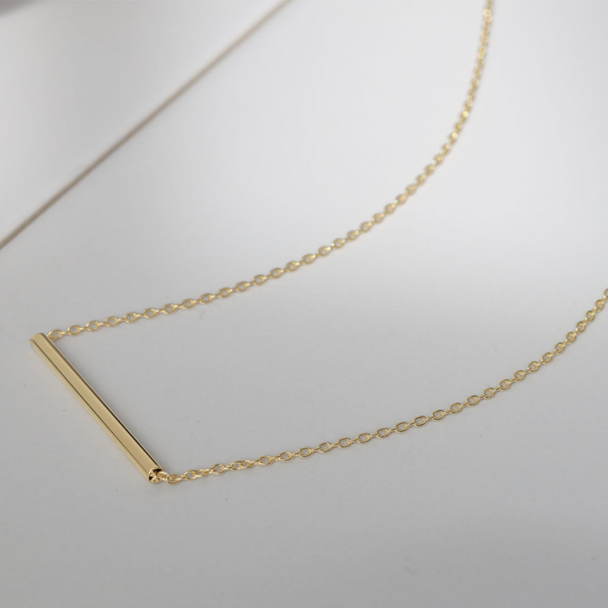 18ct Yellow Solid Gold T Bar Necklace 18inch