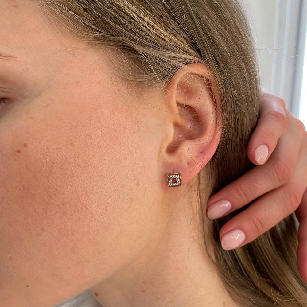 18ct Rose Gold Square Stud Earrings