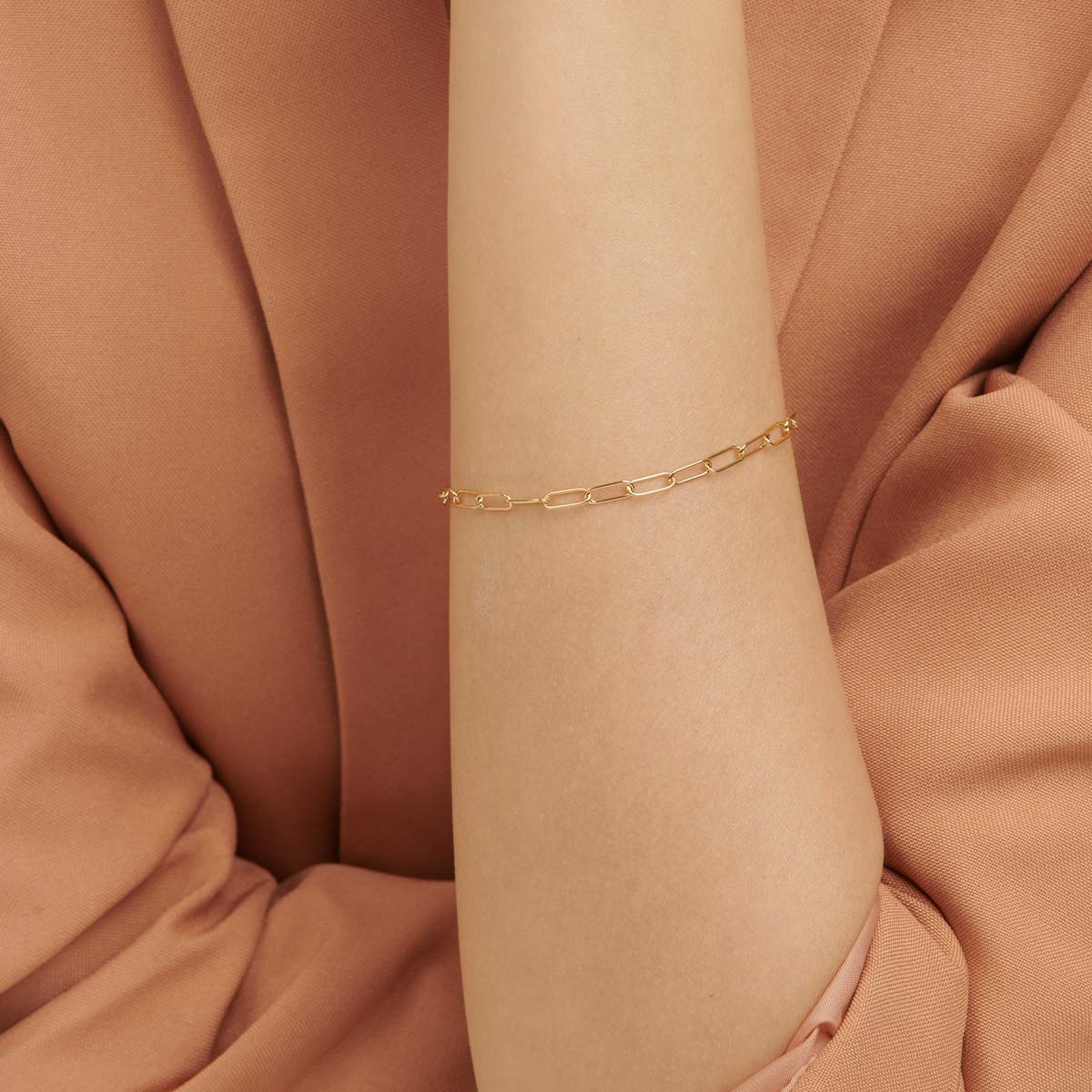 18ct Yellow Gold Paper Clip Chain Bracelet | Auric Jewellery
