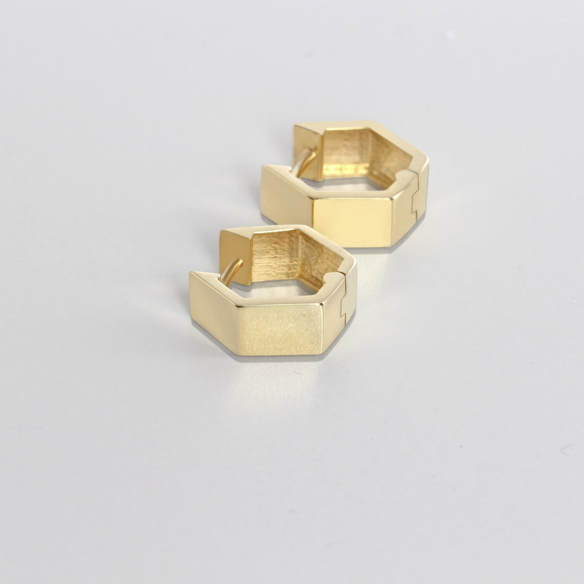 18ct Yellow Gold Hexagon Hoop Earrings